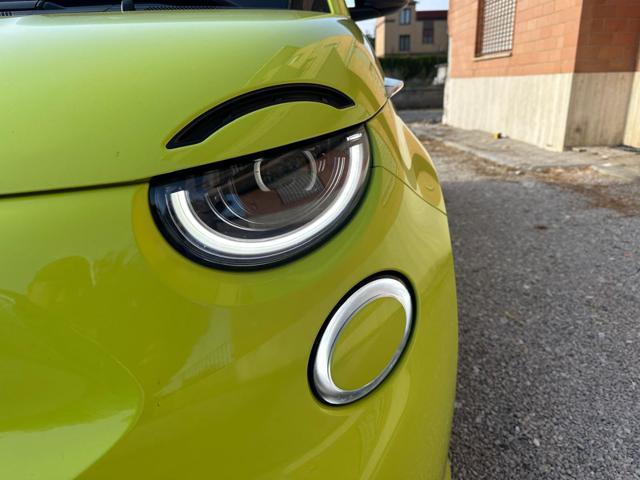 ABARTH 500e Scorpionissima