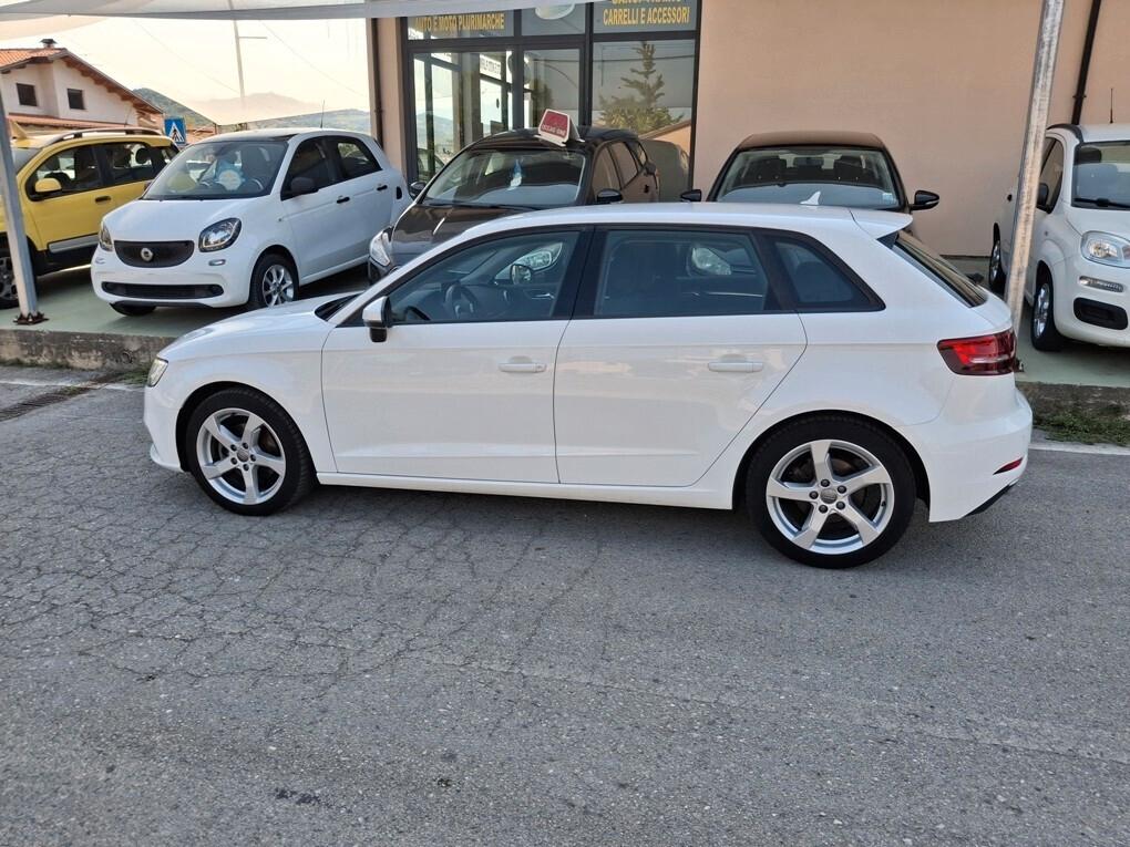 Audi A3 SportBack 1.6 TDI 116cv Sport Km 99.000