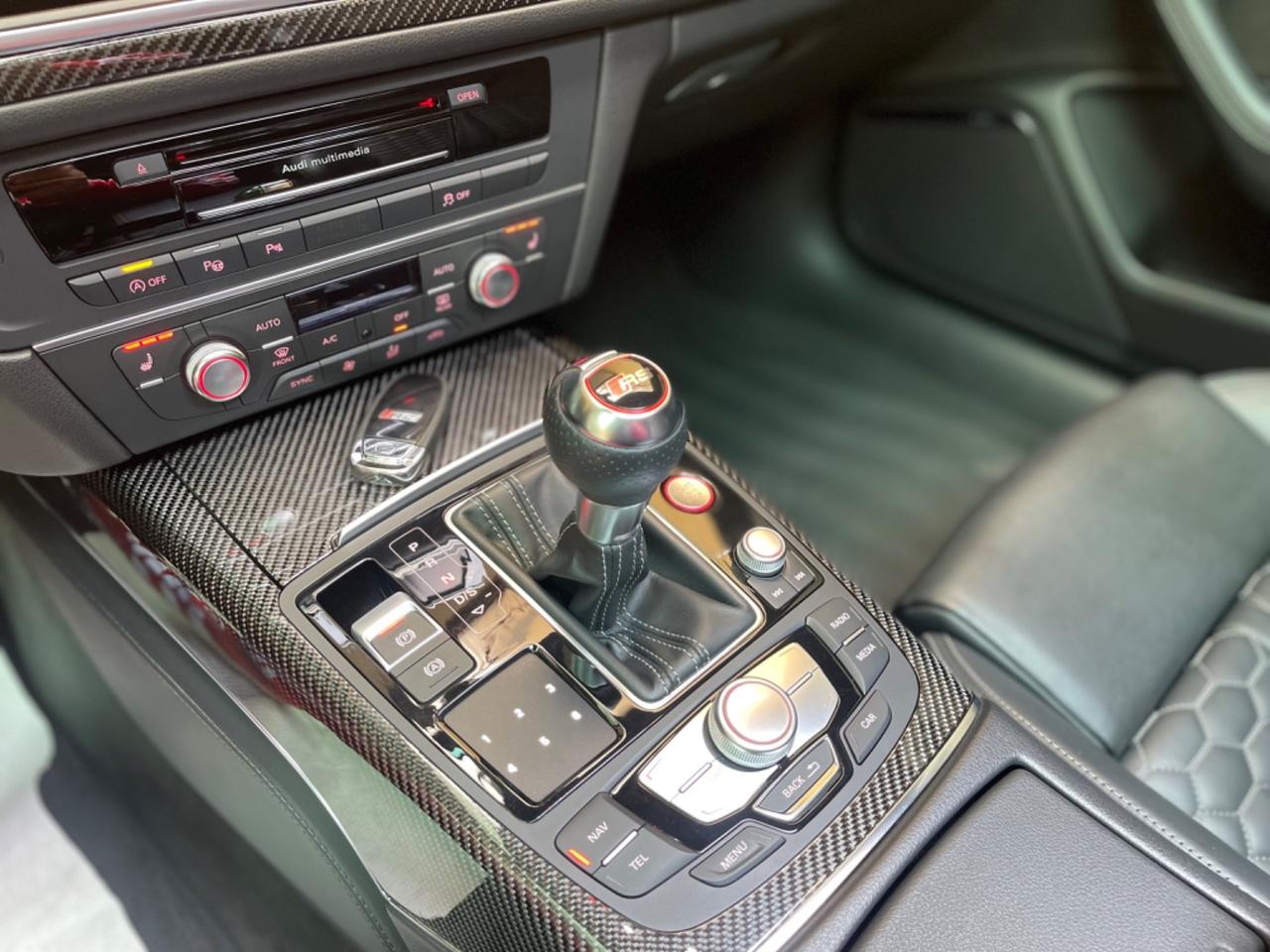 Audi RS 6 Avant 4.0 TFSI quattro CARBOCERAMICA