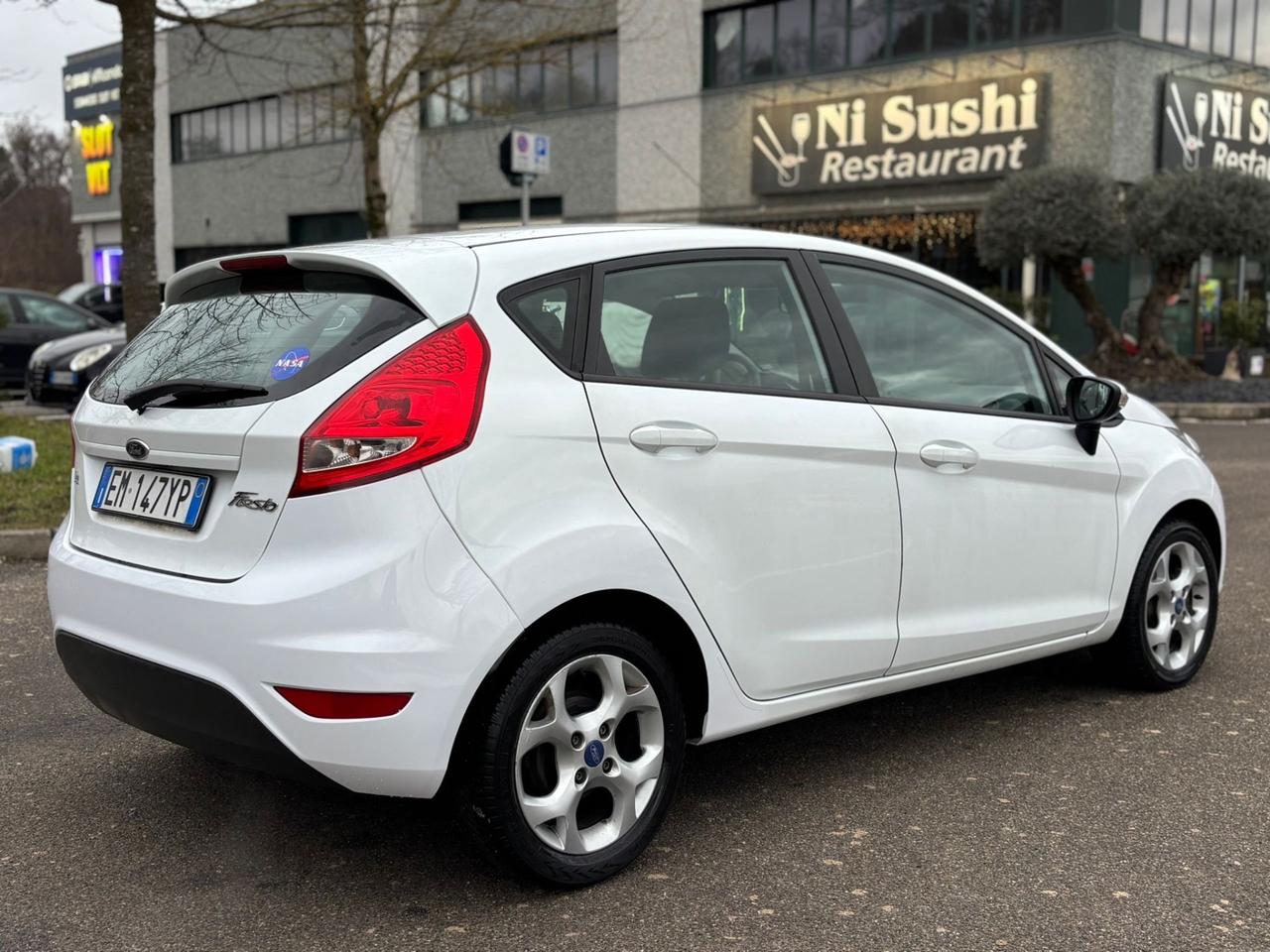 Ford Fiesta 1.2 82 CV 5 porte Titanium