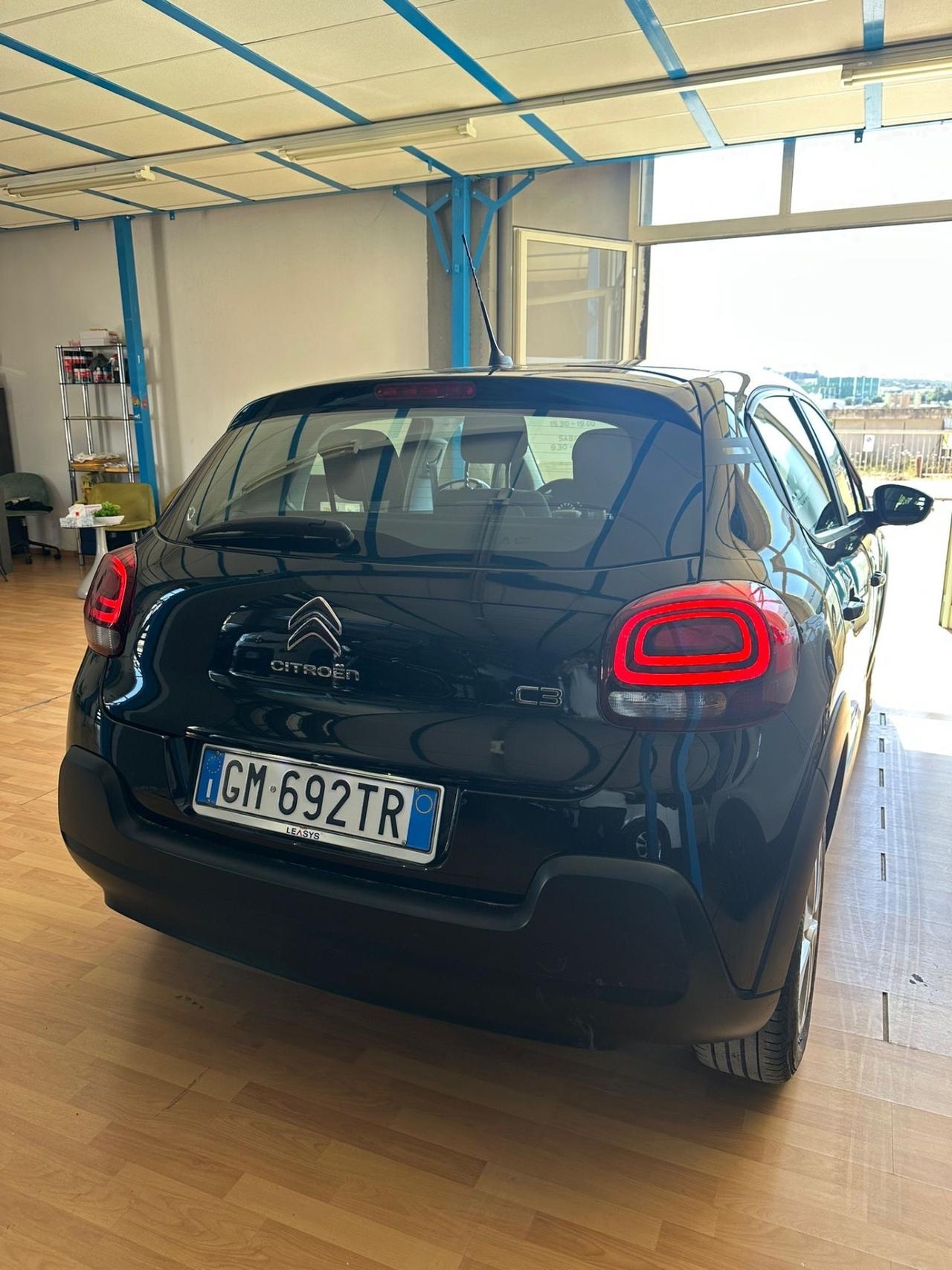 Citroen C3 1.2 benz 2023 YOU!