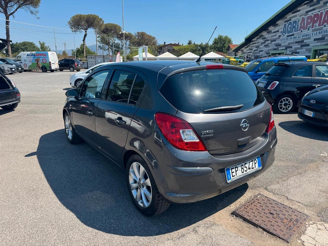 Opel Corsa 1.2 BENZ 85CV 5P KM 67000 - 2013