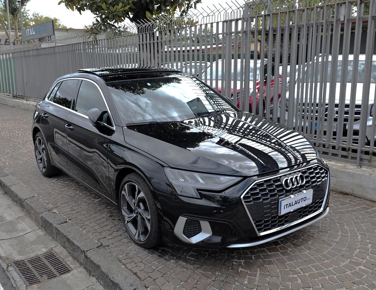 Audi A3 SPB 30 g-tron S tronic Business Advanced
