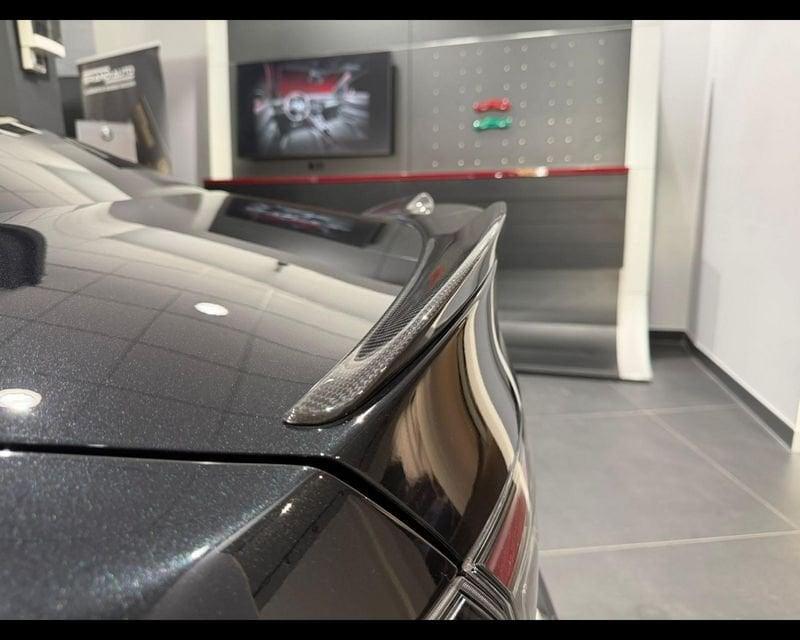 Alfa Romeo Giulia 2.9 V6 Quadrifoglio 520cv auto