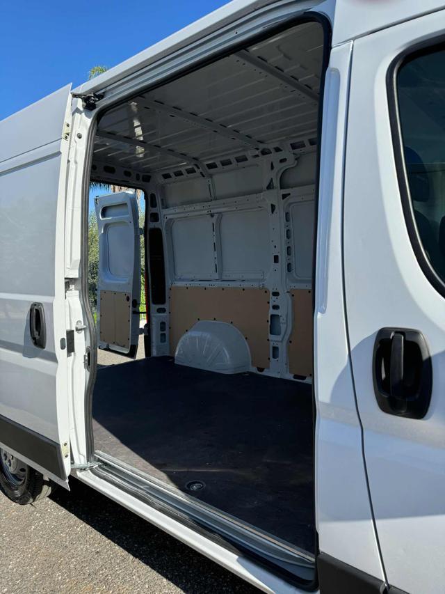 FIAT Ducato 35 2.2 Mjt 140CV L2 H2 Furgone