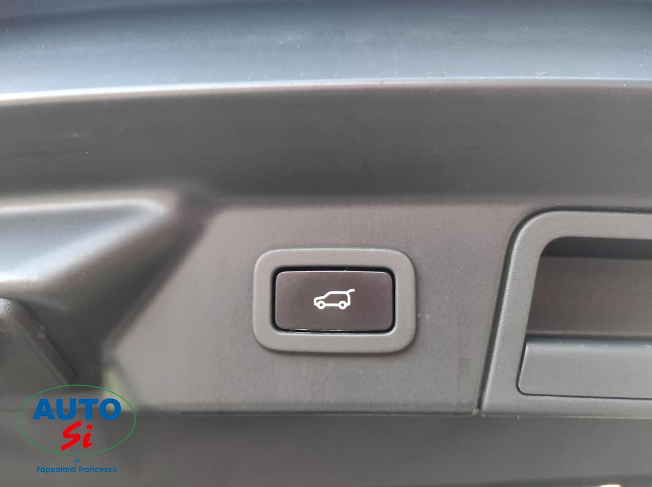 Land Rover Range Velar 2.0 Diesel - 240cv