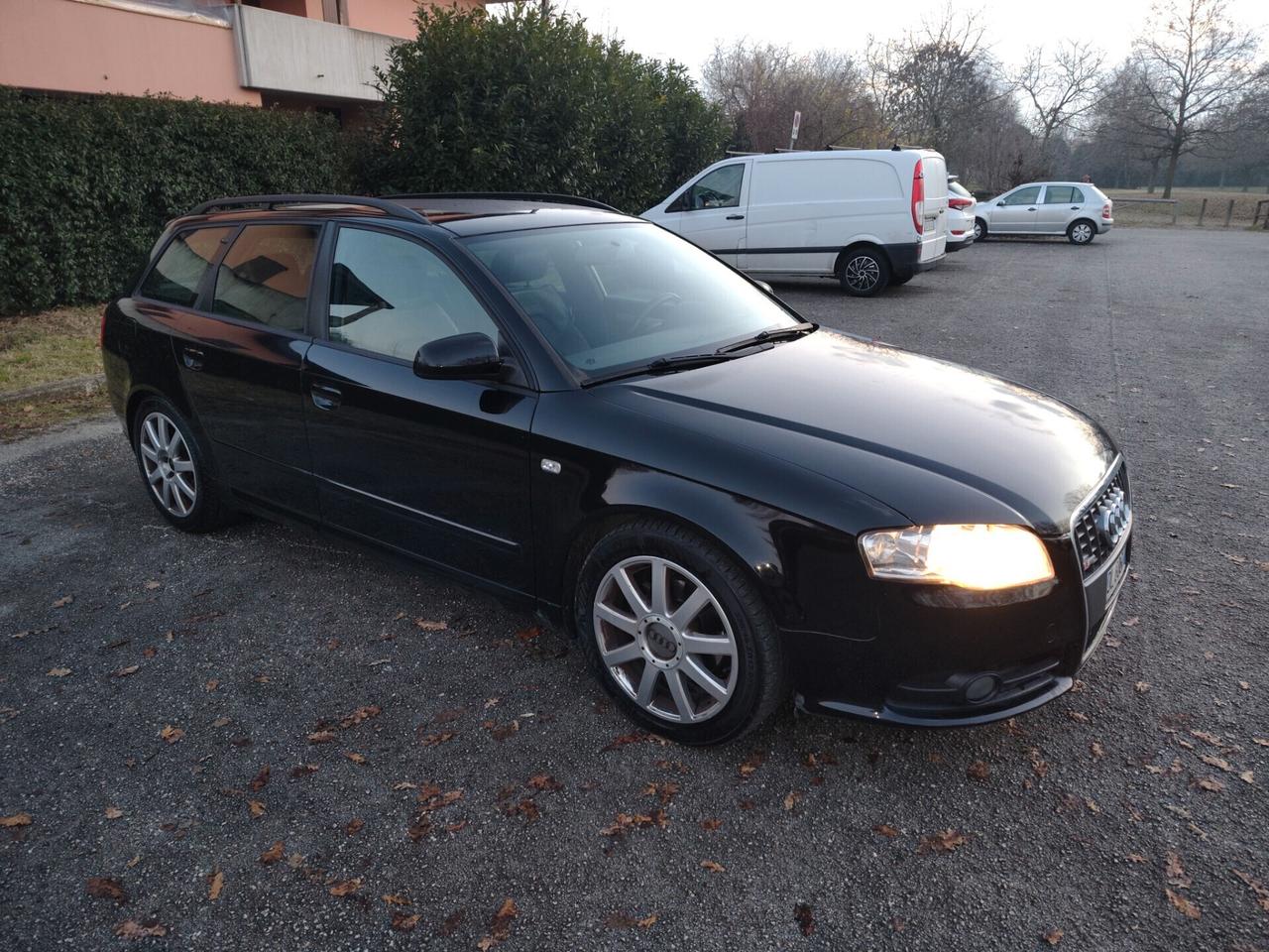 Audi A4 2.0 16V TDI Avant S LINE SOLO 120.000KM!!!