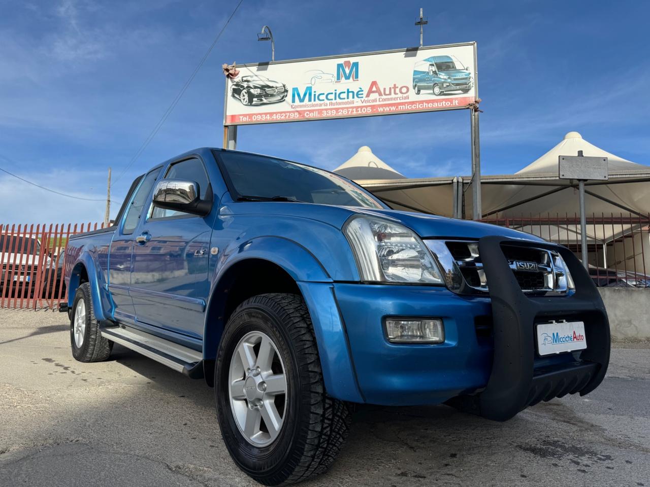 ISUZU D-MAX 3.0 TD 130 CV 4X4 LS 4POSTI GANGIO TRAINO