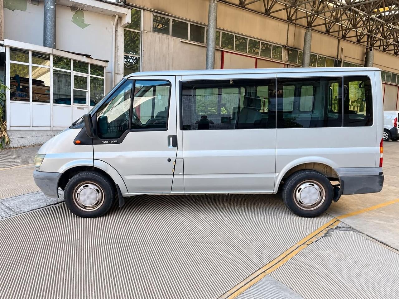 Ford Transit/Tourneo/Bus Tourneo 300 2.0 TD/100 cat PC Mbs LX