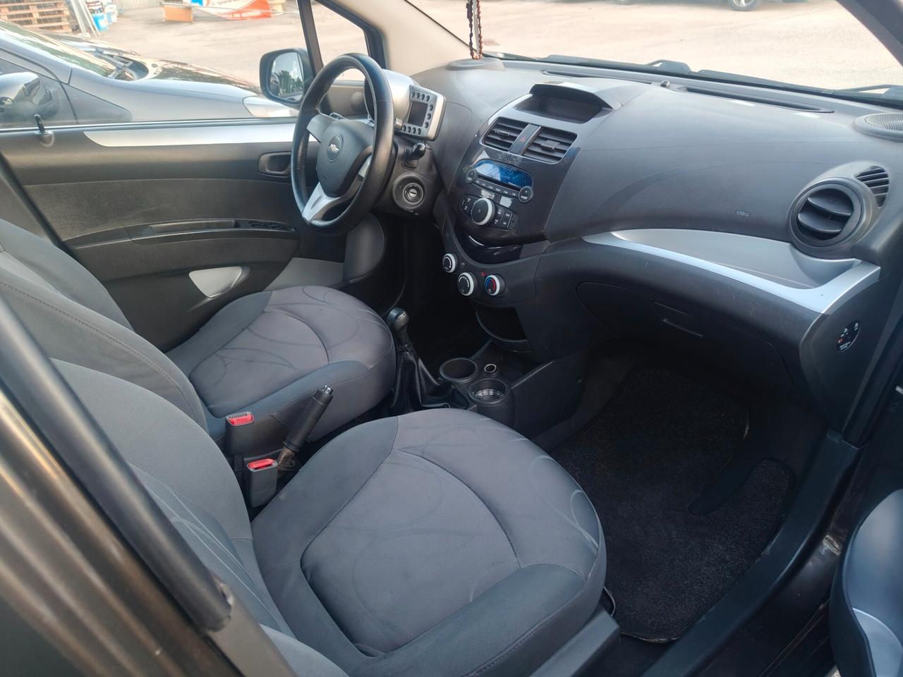 Chevrolet Spark 1.2 LT