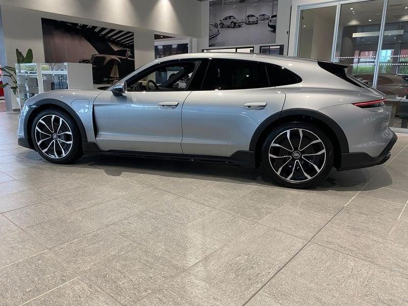 Porsche Taycan 4 Cross Turismo 476 cv - IVA Esposta