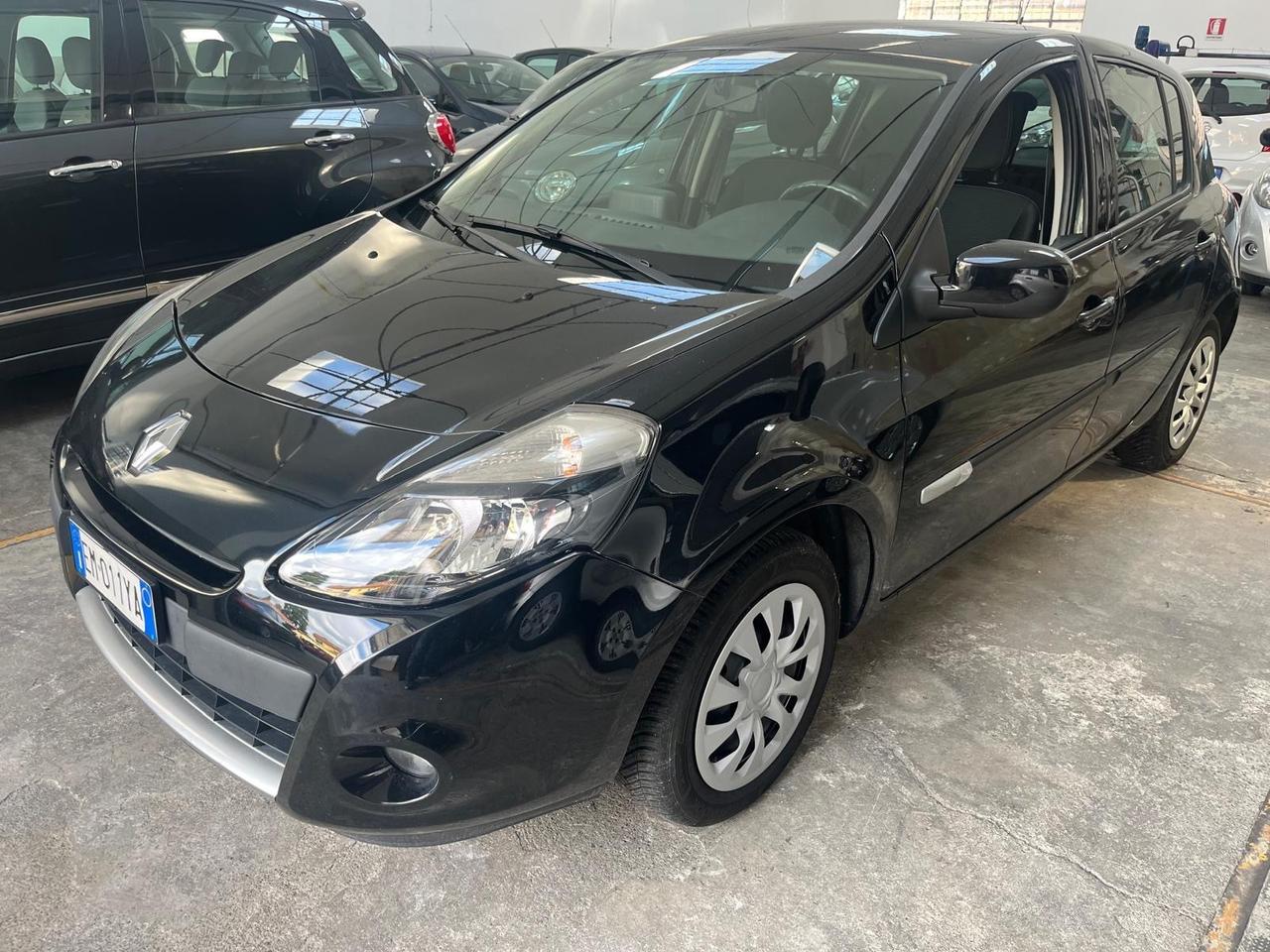 Renault Clio 1.2 16V 5 porte GPL neopatentati