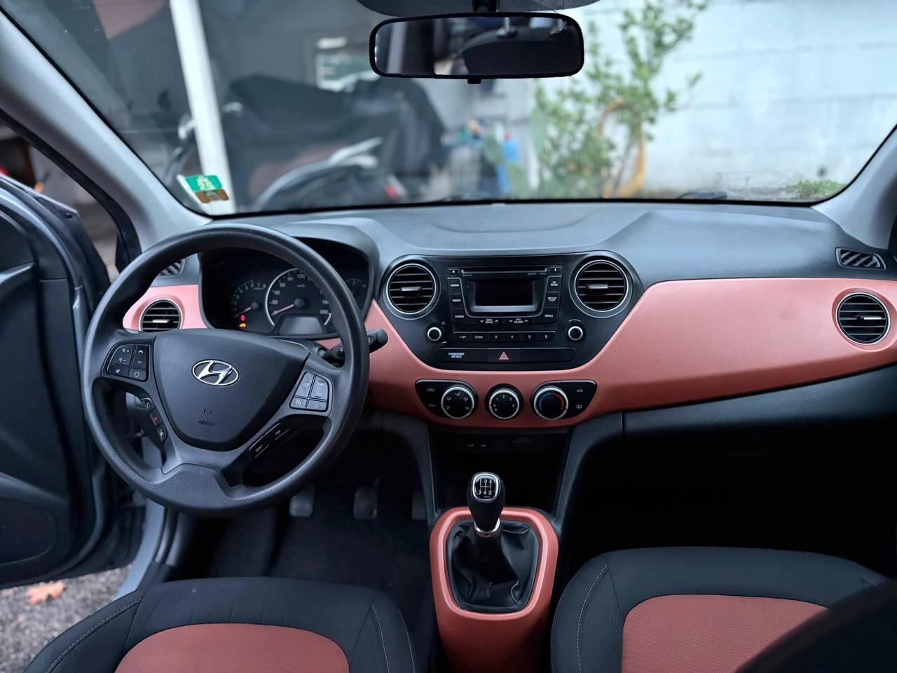 Hyundai i10 1.0 MPI Login