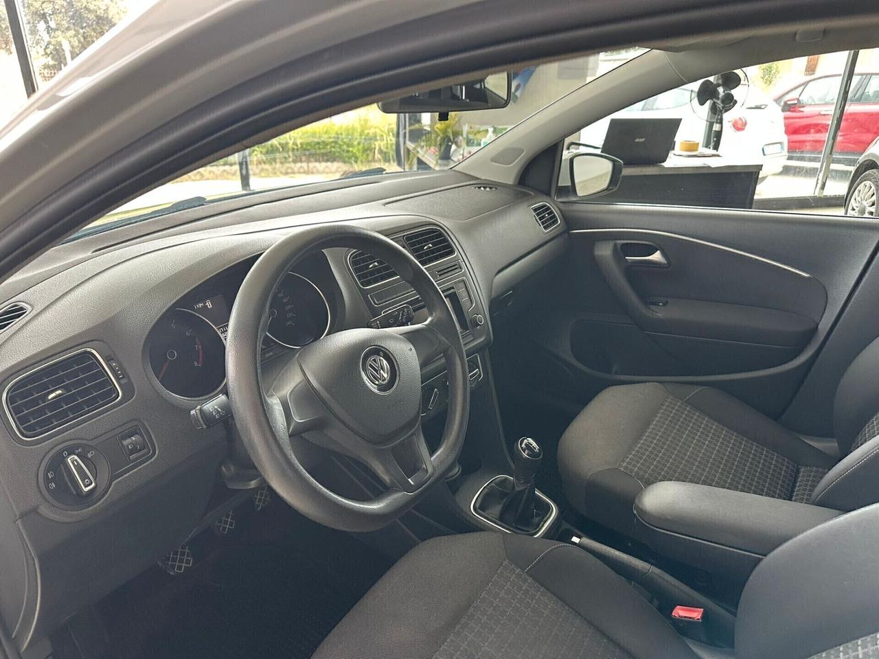 Volkswagen Polo 1.0 MPI 5p. Trendline