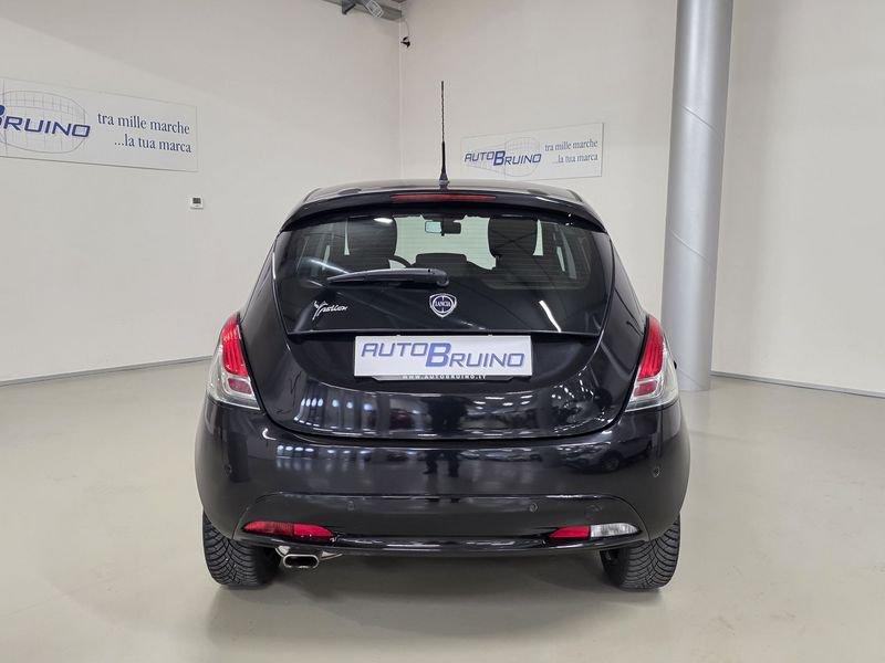 Lancia Ypsilon 1.2 69cv GPL Ecochic Gold