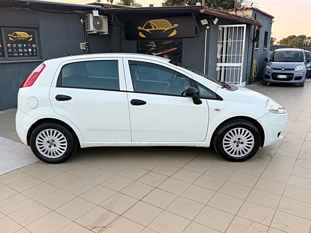 Fiat Grande Punto 1.3 MJT 75 CV 5 porte Dynamic
