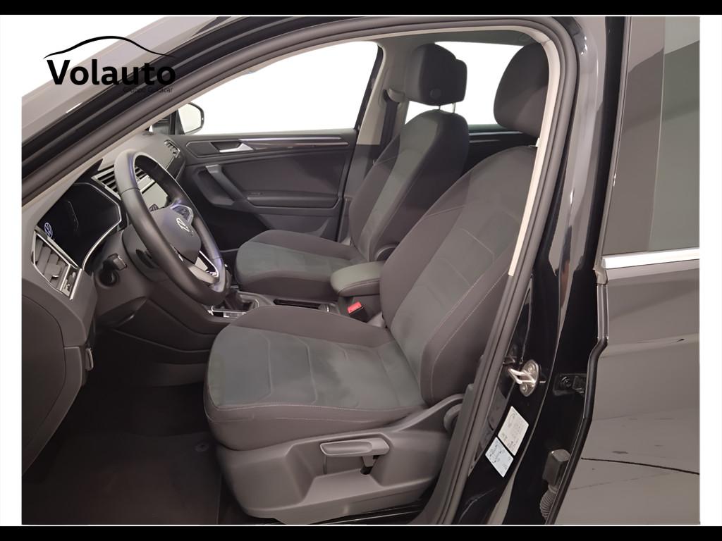 VOLKSWAGEN Tiguan II 2021 - Tiguan 2.0 tdi Elegance 150cv dsg