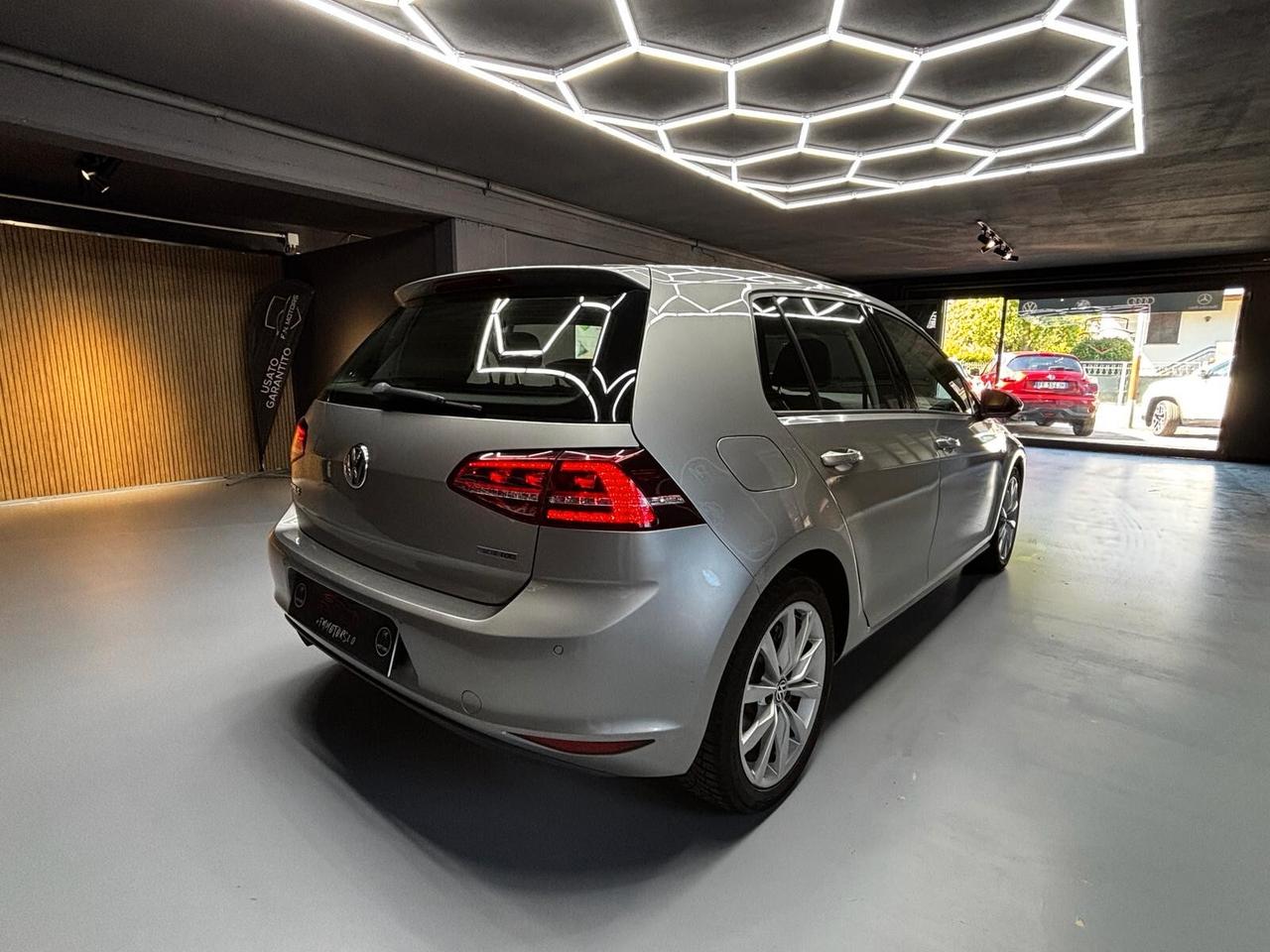 Volkswagen Golf 1.6 TDI 110 CV DSG 5p. Highline BlueMotion Technology