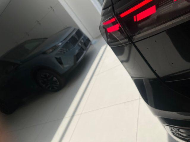 VOLKSWAGEN Tiguan 2.0 TDI 150 CV DSG R-Line Plus da ?519,00 mensili