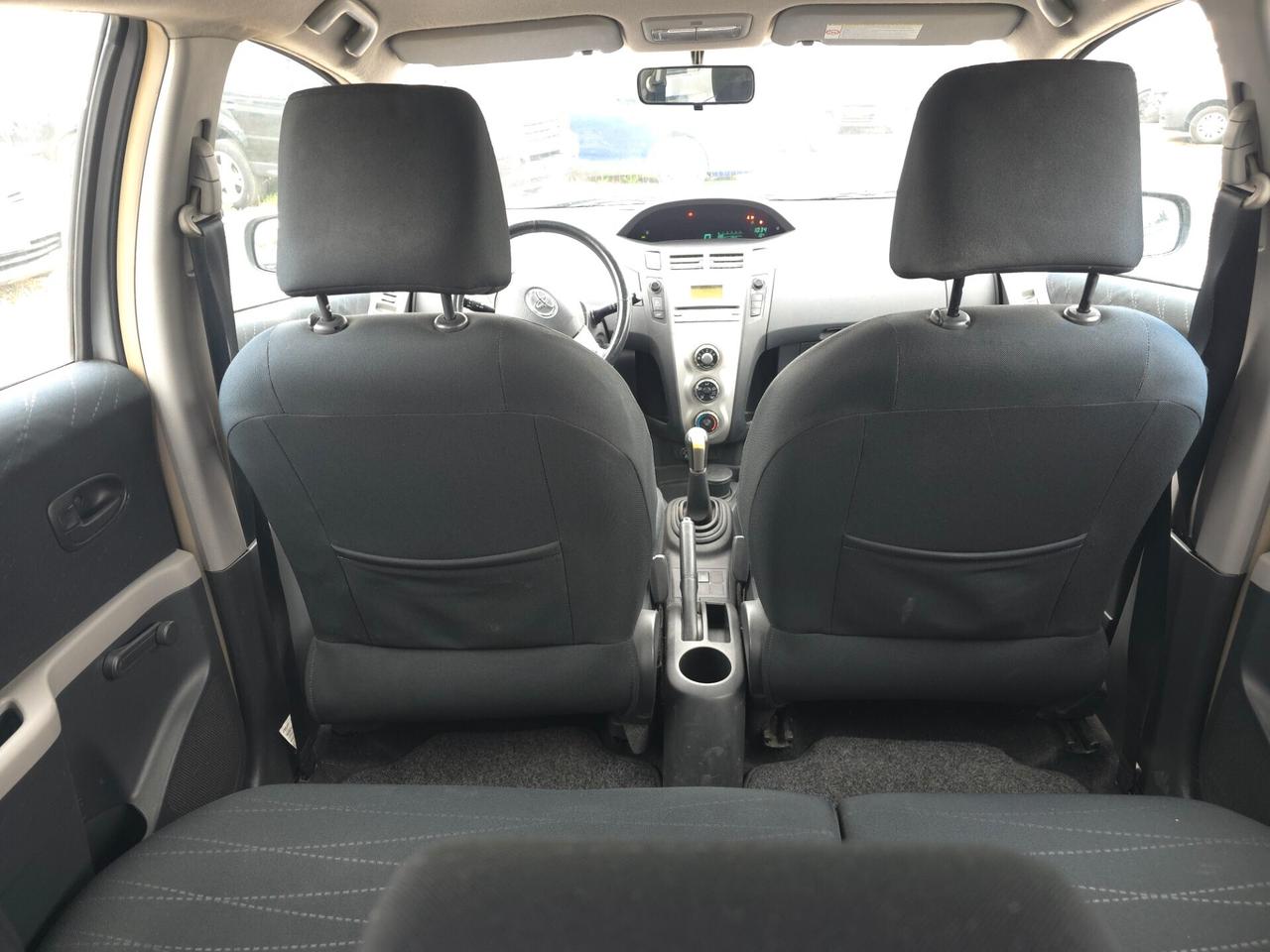 Toyota Yaris 1.3 5 porte Navi