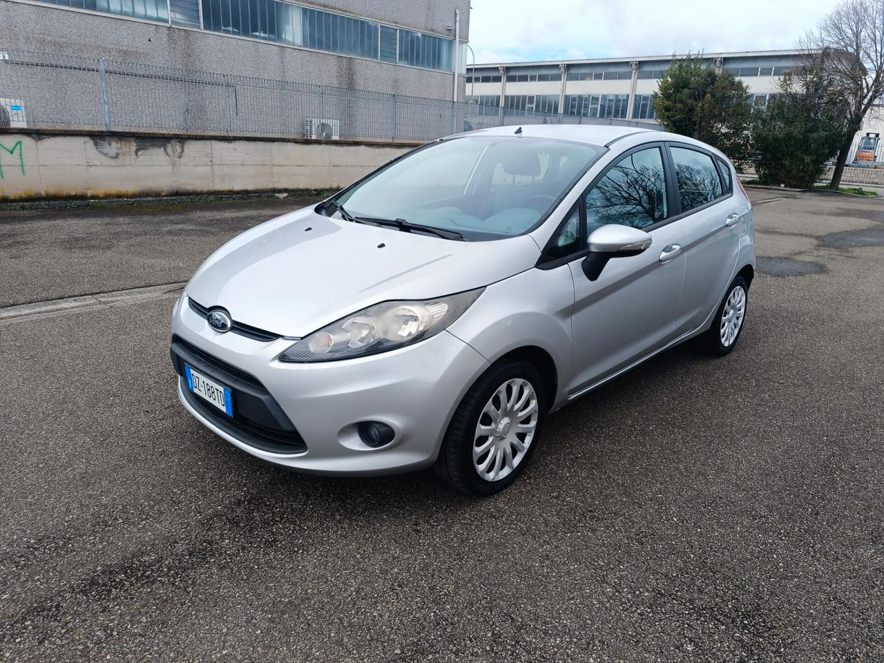 Ford Fiesta 1.4 GPL 5 PORTE SOLAMENTE 97.000 KM