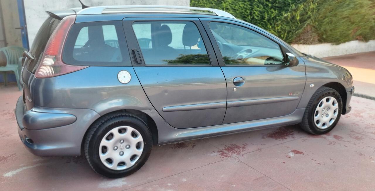 Peugeot 206 1.4 HDi SW DISTRIBUZIONE+GOMME+PASTIGLIE NUOVE