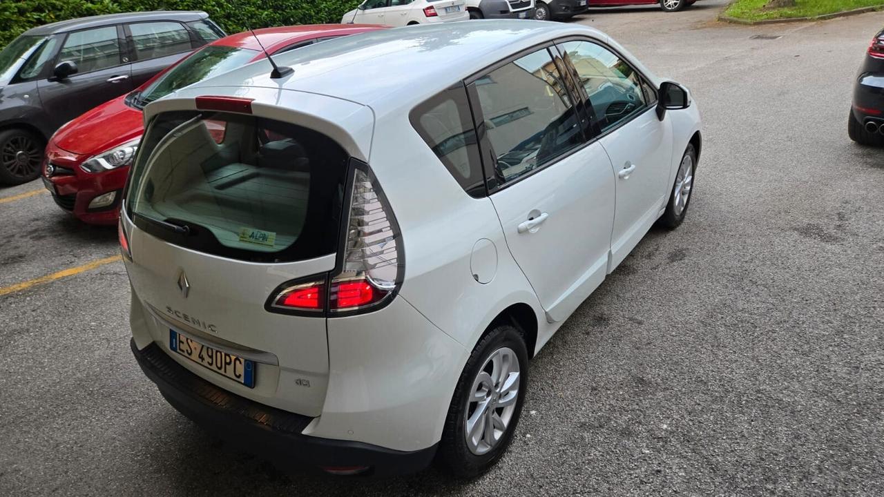 Renault Scenic Scénic XMod 1.5 dCi 110CV Start&Stop Energy