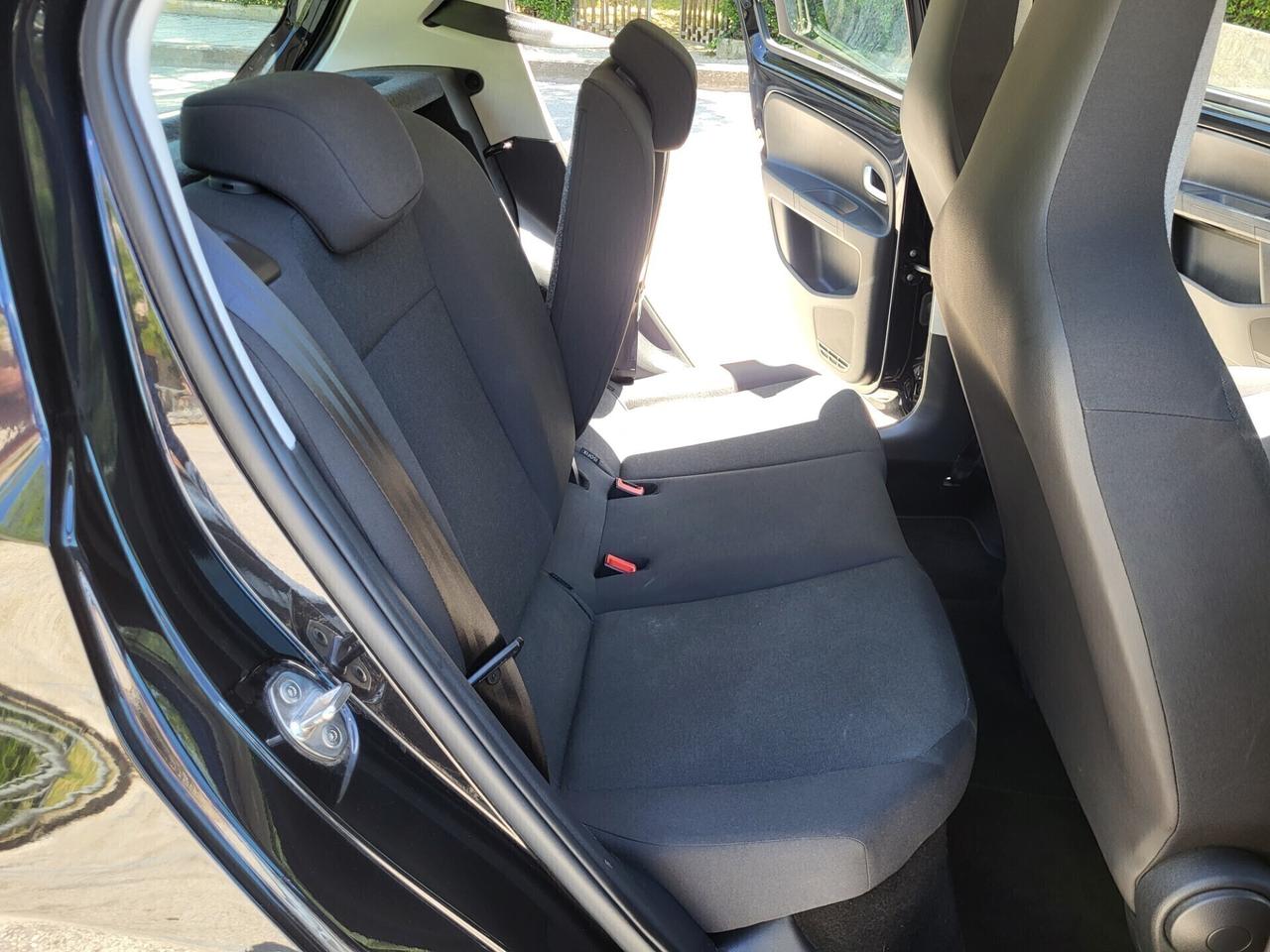 VOLKSWAGEN UP! ECO-FRENATA CITY-BOLLO 35 EURO-2 REVISIONI
