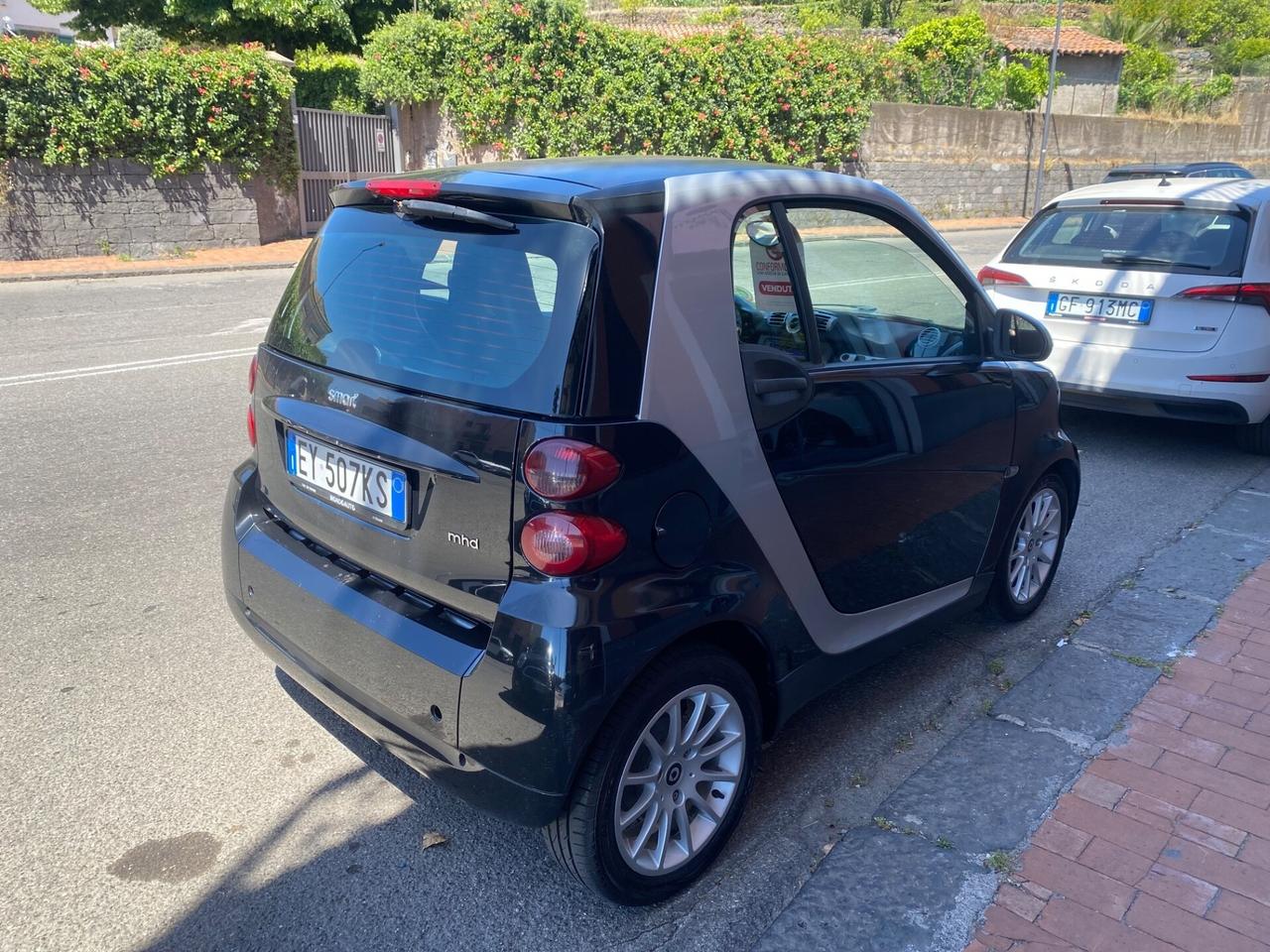 Smart ForTwo 1000 52 kW coup passion 2011