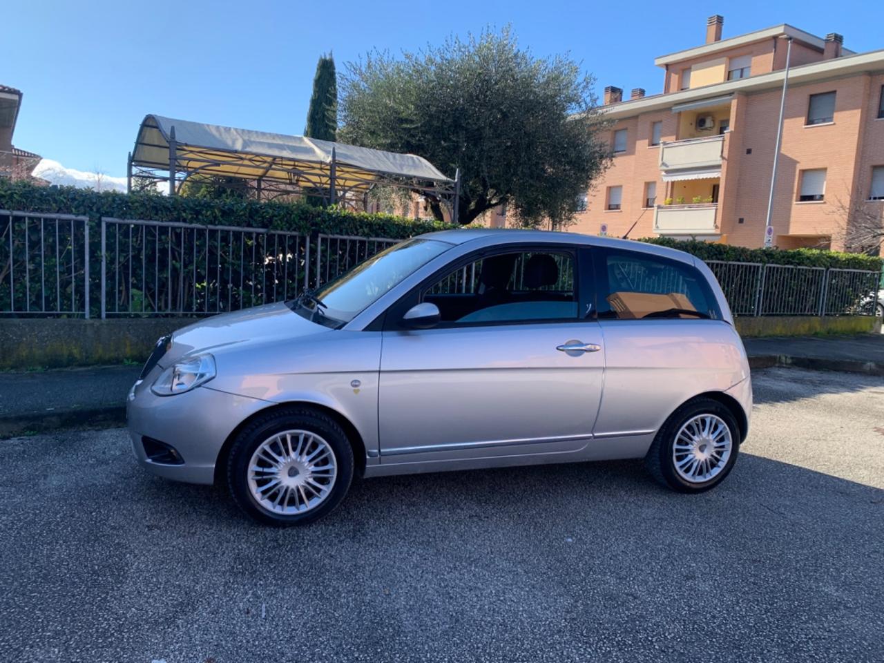 Lancia Ypsilon 1.3 multijet