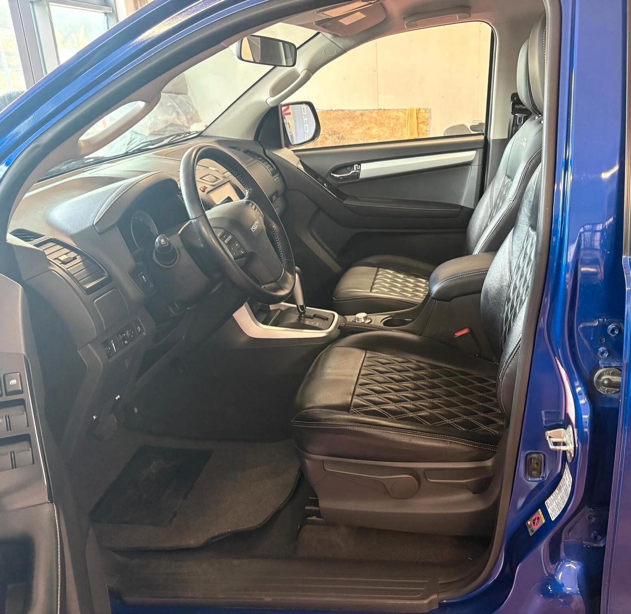 ISUZU D-MAX PICK-UP DOPPIA CABINA Posti 5 CAMBIO AUT. Diesel 1900 CV 163 km 60.818