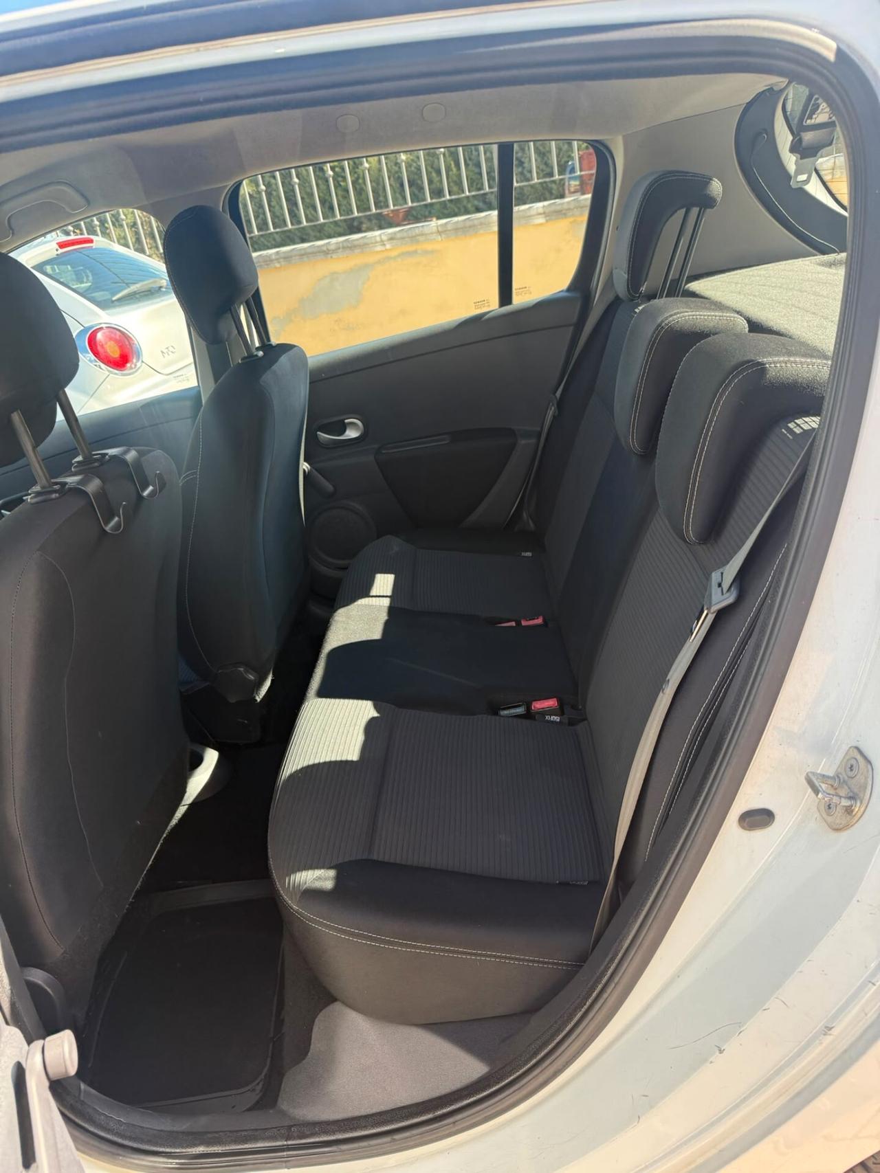 Renault Clio 1.2 16V 5 porte GPL Dynamique