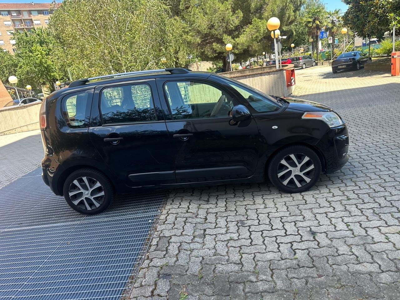 Citroen C3 Picasso 1.4 VTi 95 GPL Limited