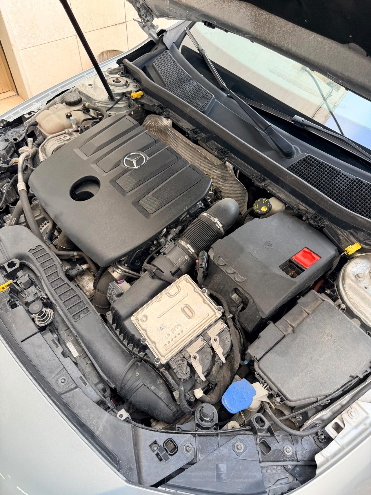 MERCEDES BENZ CLASSE A180 CDI AUTOMATICA