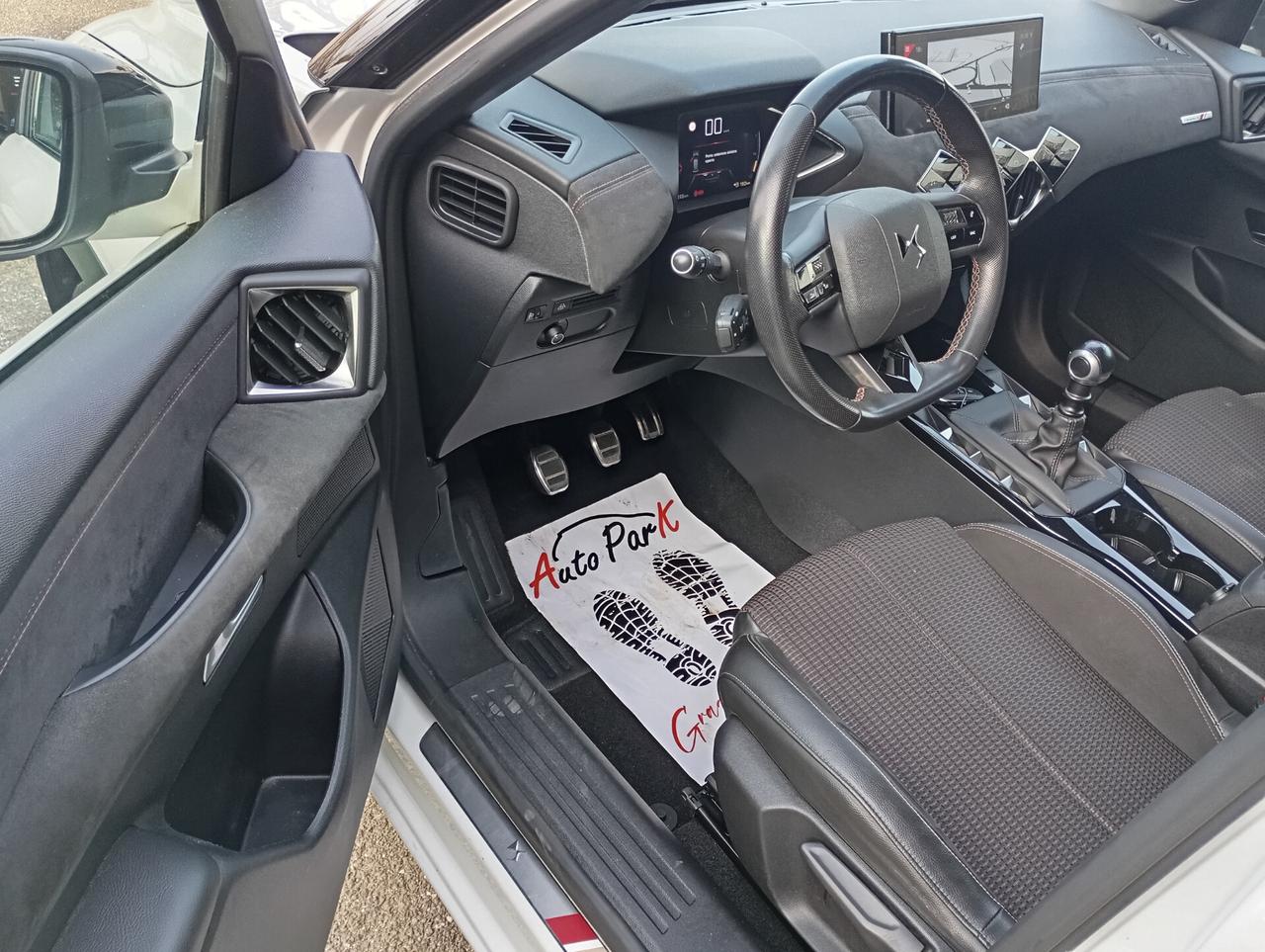 Ds DS 3 Cross. 1.2 PureTech 100CV Performance Line