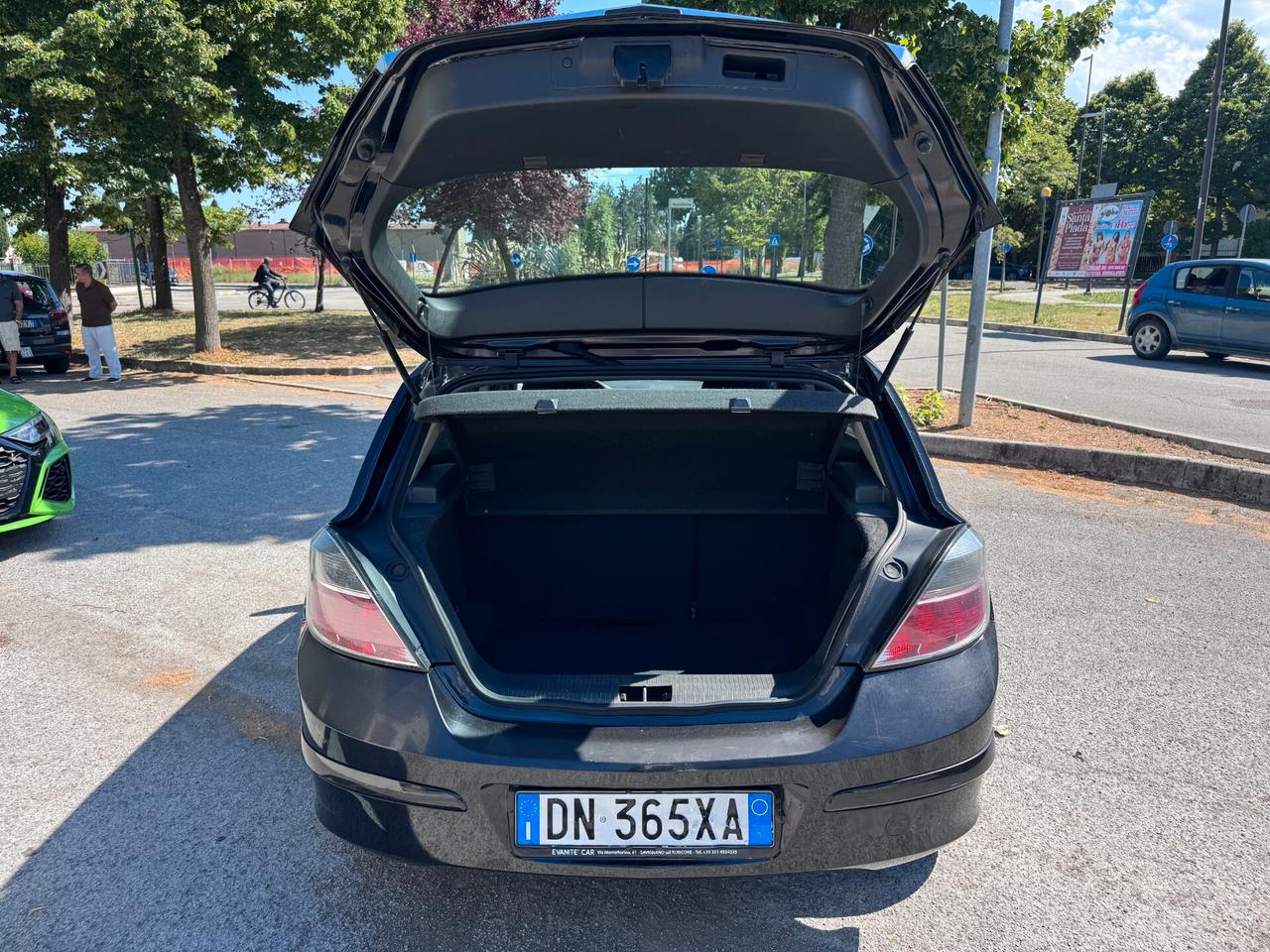Opel Astra 1.4 16V Twinport 5 porte Enjoy