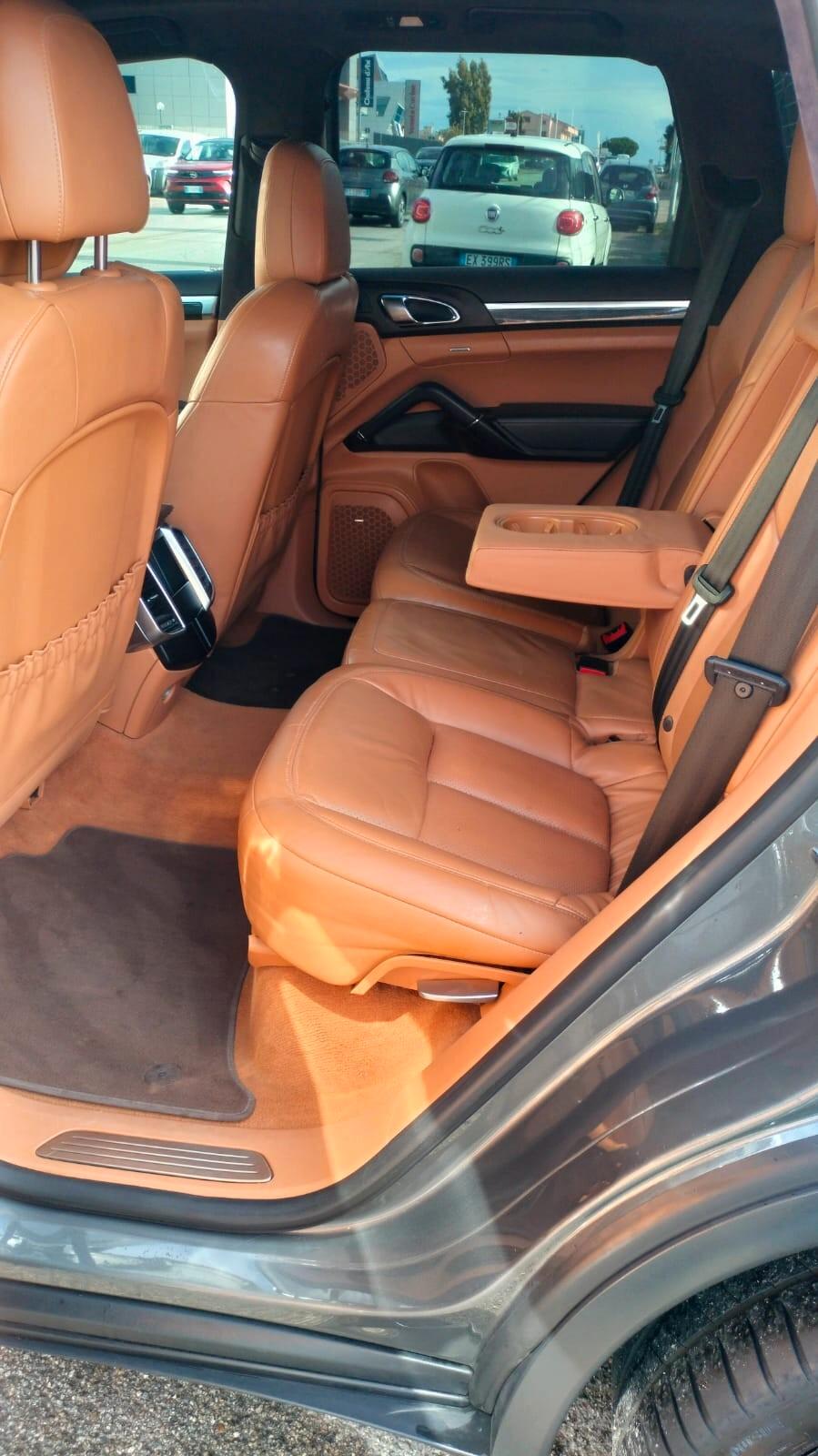 Porsche Cayenne 4.1 S Diesel
