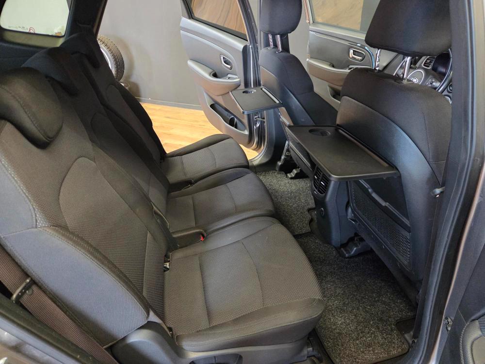 Kia Carens 1.7 crdi Class 115cv 5p.ti E6