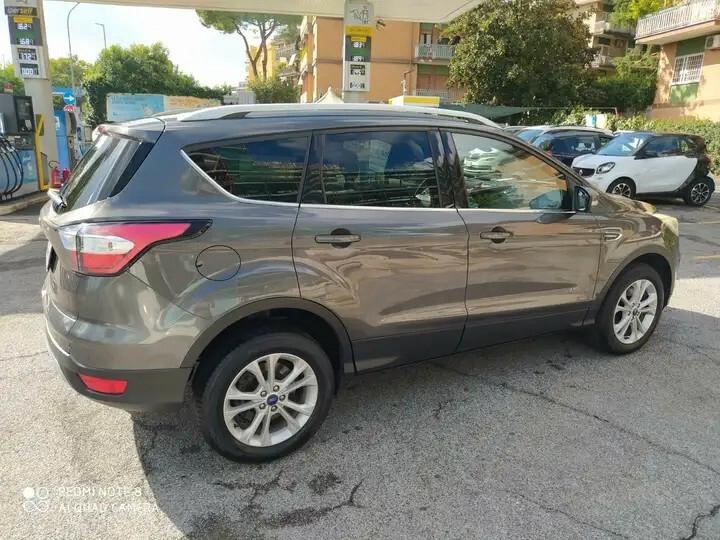Ford Kuga 2.0 TDCI 150 CV S&S 4WD Titanium