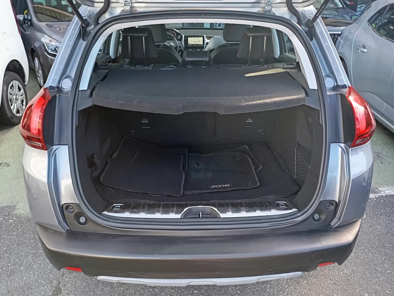 Peugeot 2008 1.2 PureTech Turbo 110CV Allure