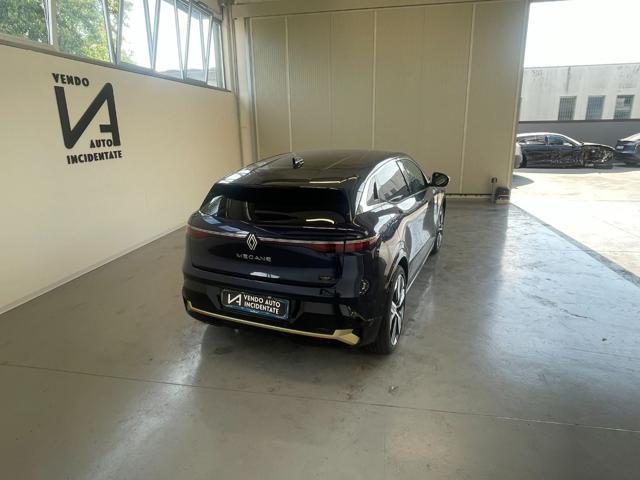 RENAULT Megane E-TECH ELECTRIC 220CV COMFORT RANGE AC22 ICONIC