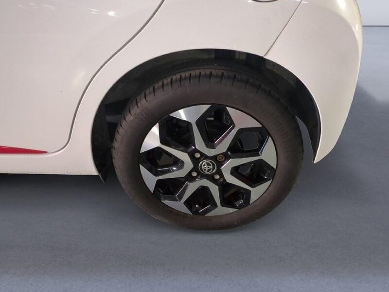 Toyota Aygo 1.0 VVT-i x-play