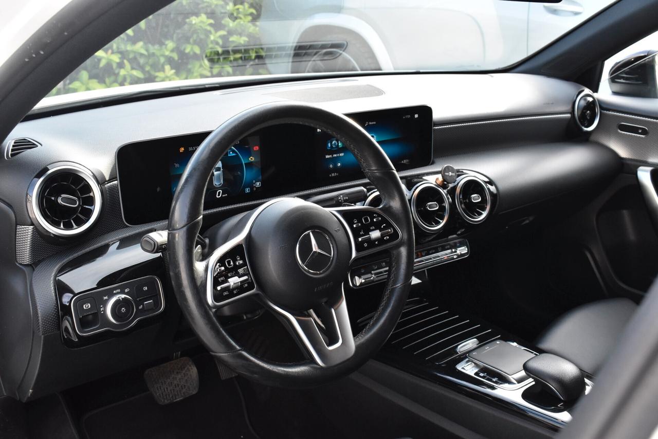 Mercedes-Benz A 180 D 116 CV SPORT AUTO CAMERA - FULL LED