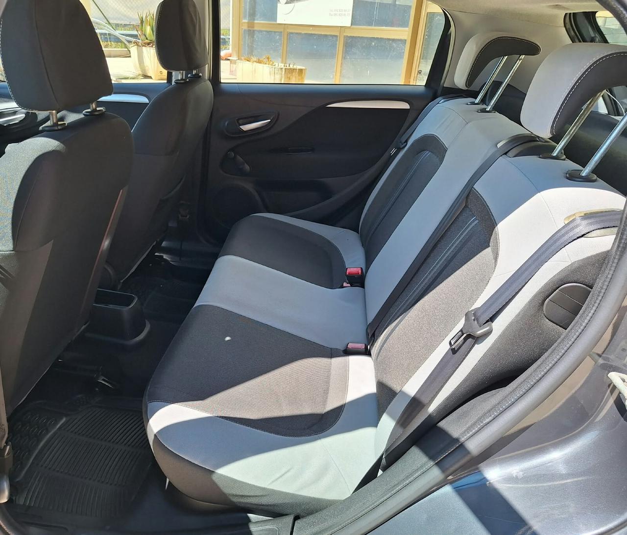 Fiat Punto 1.3 MJT II S&S 95 CV 5 porte Easy 05-2012