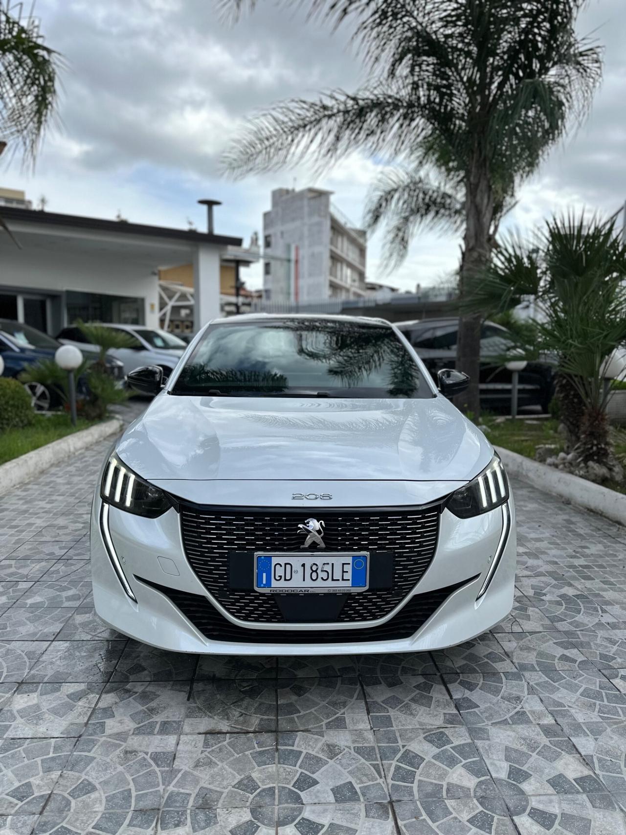 Peugeot 208 PureTech 100 Stop&Start EAT8 5 porte GT Line