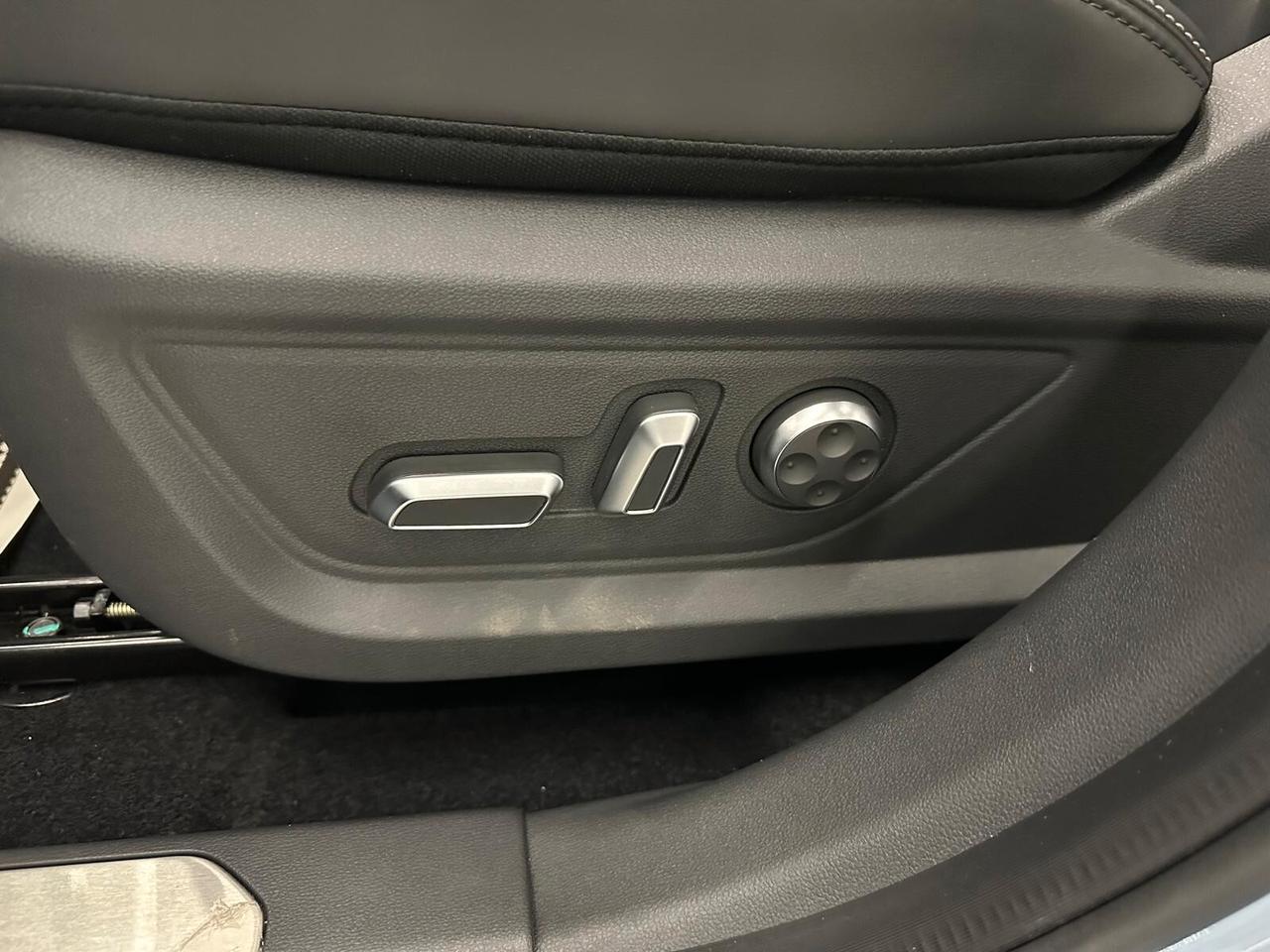 Sportequipe 6 GT 1.6 T-GDI DCT GPL