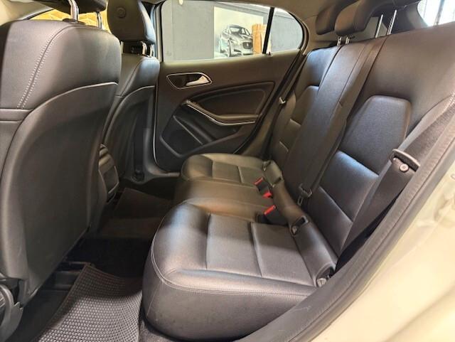 Mercedes-benz GLA 180 d Automatic Enduro