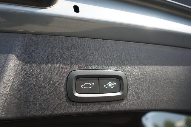 VOLVO XC40 T5 Recharge Plug-in Hybrid automatico Core