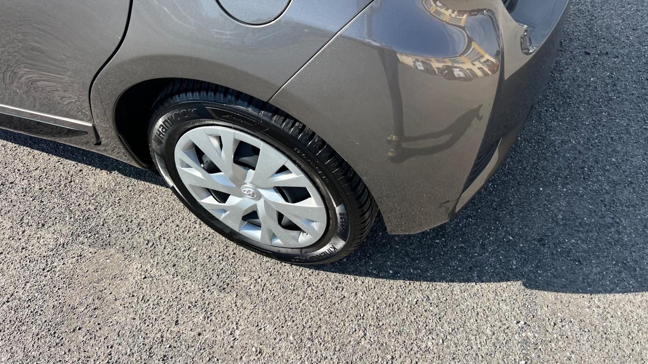 Toyota Yaris 1.5 Hybrid 5 porte Active 101 CV