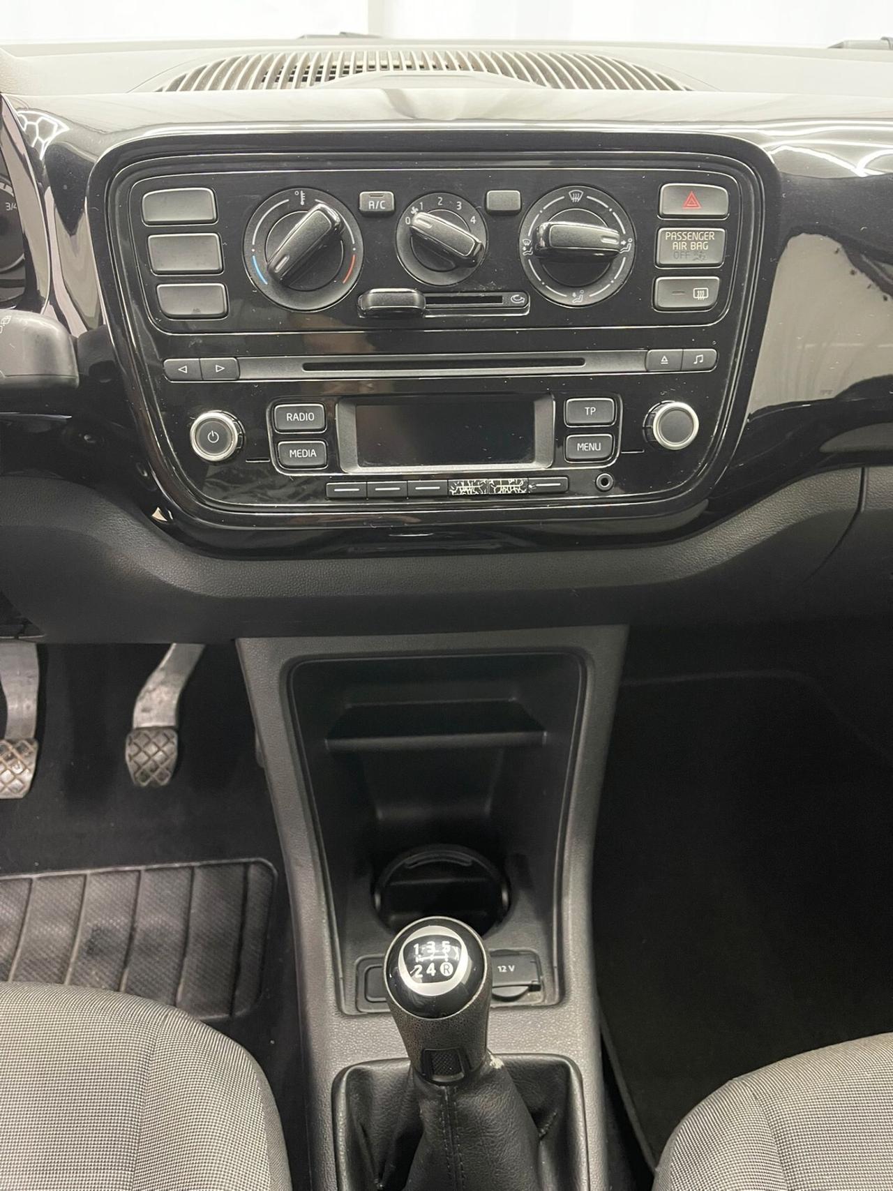 Volkswagen up! 1.0 5p. move